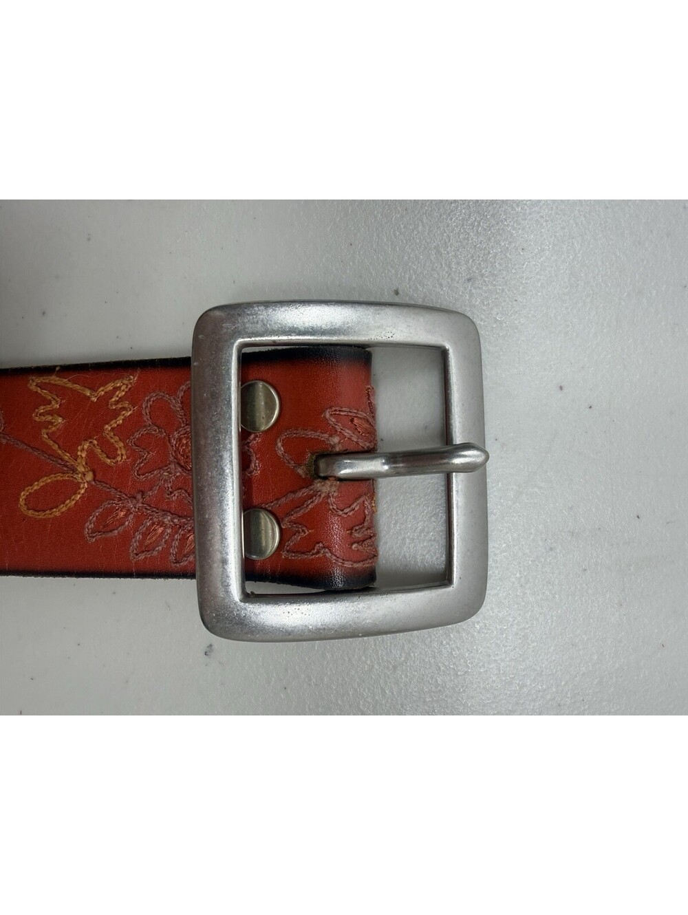 Lucky Brand Womens Small Red Leather Embroidered Belt Buror 629 Silver Buckle - Picture 4 of 6